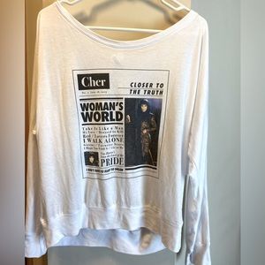 Cher 2019 tour T-shirt, longsleeved size extra large!!!
